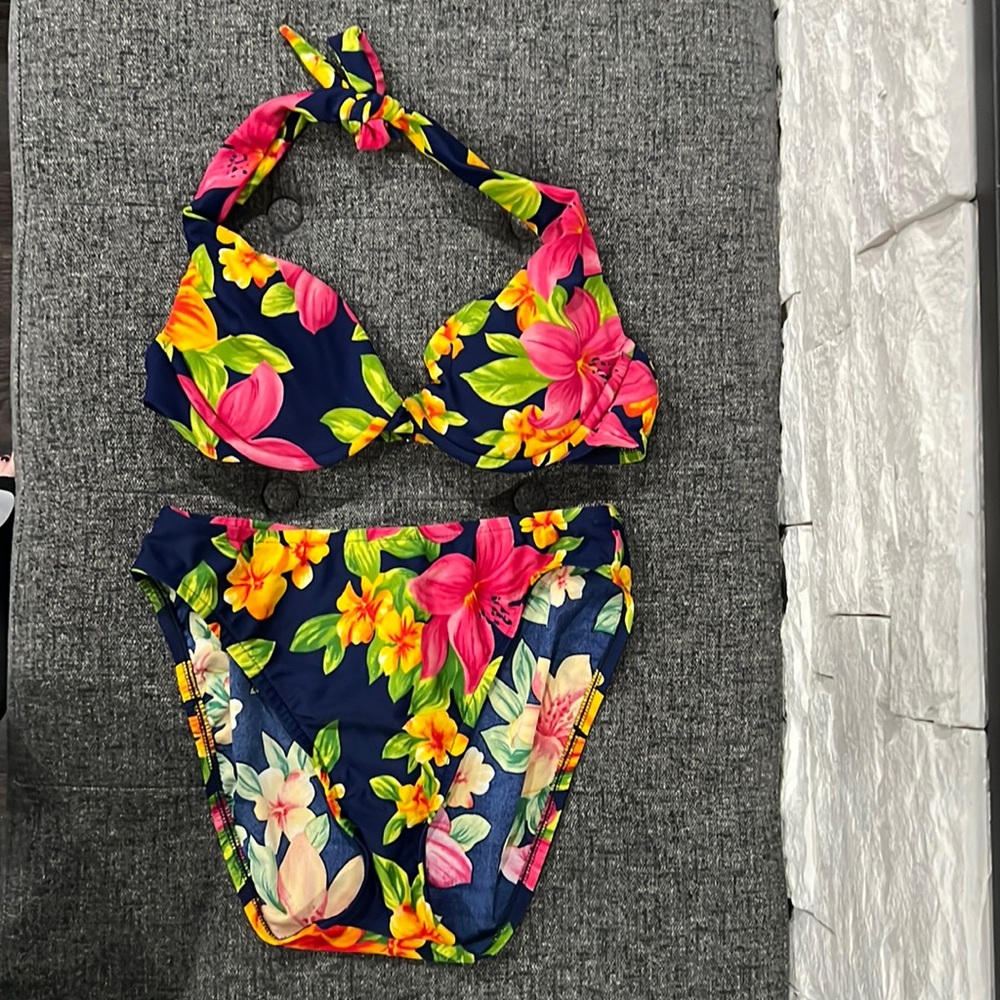 Victoria’s Secret Blue Floral High Waisted Bra Top Bathing Suit 36A
